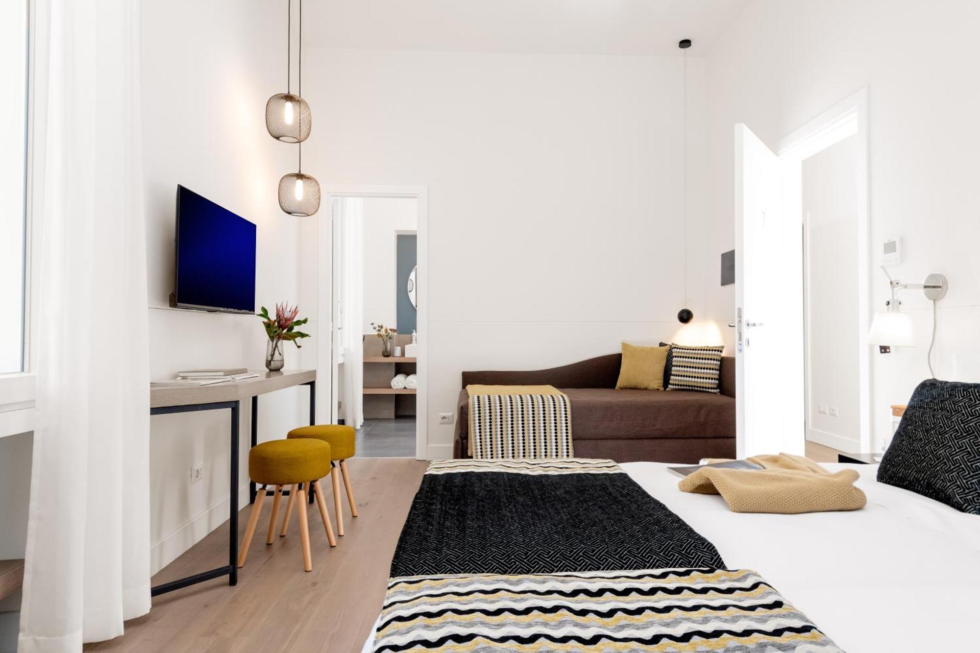 Charme 308, Rome